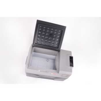 Przenośna lodówka sprężarkowa Vigo Cool 30L 12/24/230V z kółkami i wysuwaną rączką